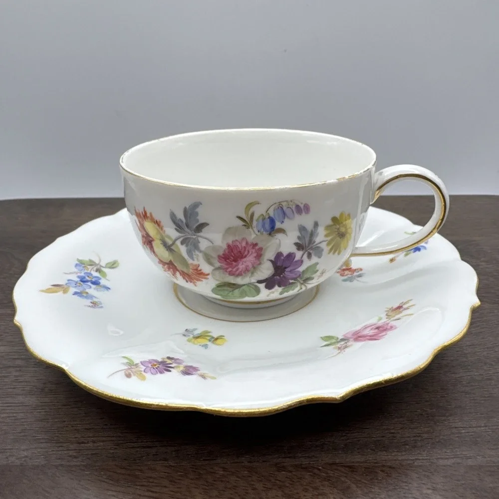 Meissen Flat Cup & Saucer Set Chinoiserie X Mark Crossed Swords Floral AS IS # 2